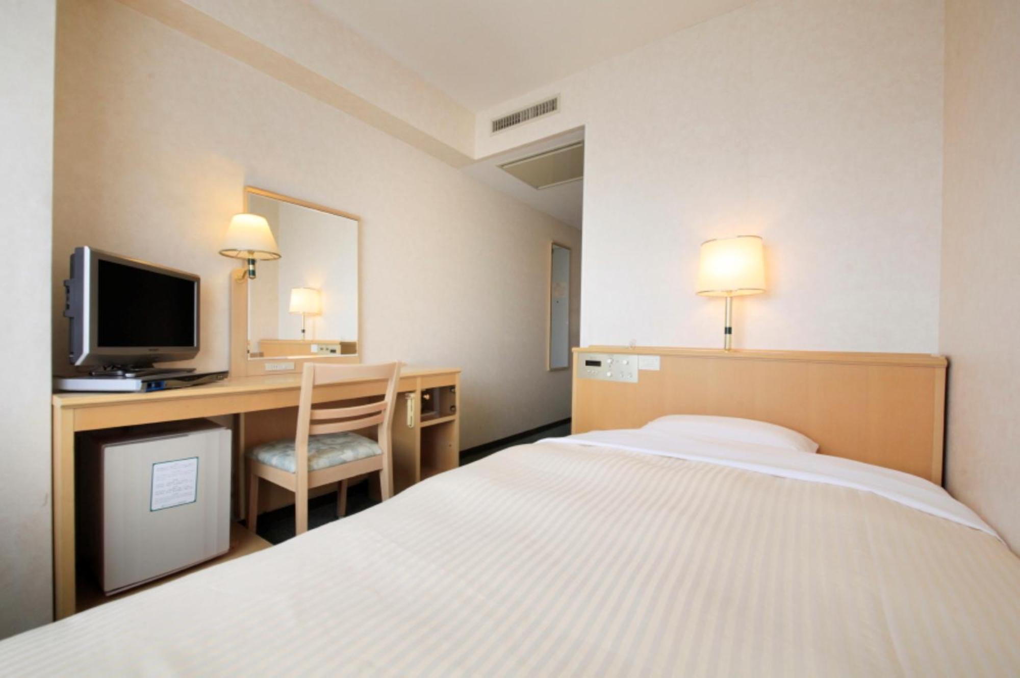 Kofu Washington Hotel Plaza Buitenkant foto